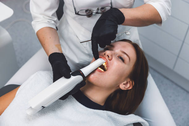 Best Tooth Infection Emergency Dentist  in North Branch, MI